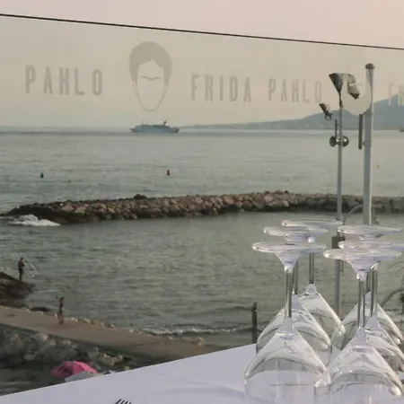 Frida Pahlo Apartment Malaga Exterior photo